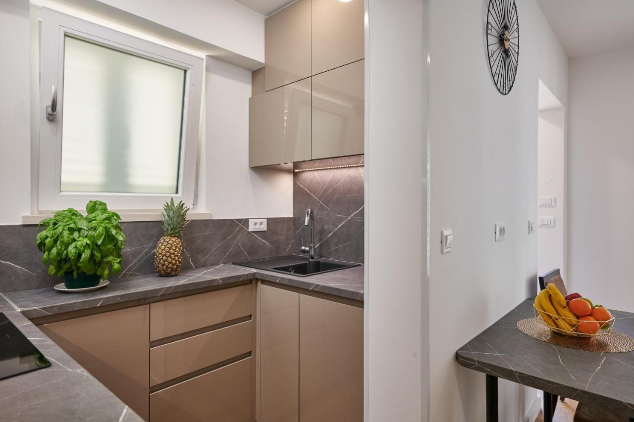 Newly Renovated Apt. Near To Entrance To Old Town Dubrovnik Ngoại thất bức ảnh