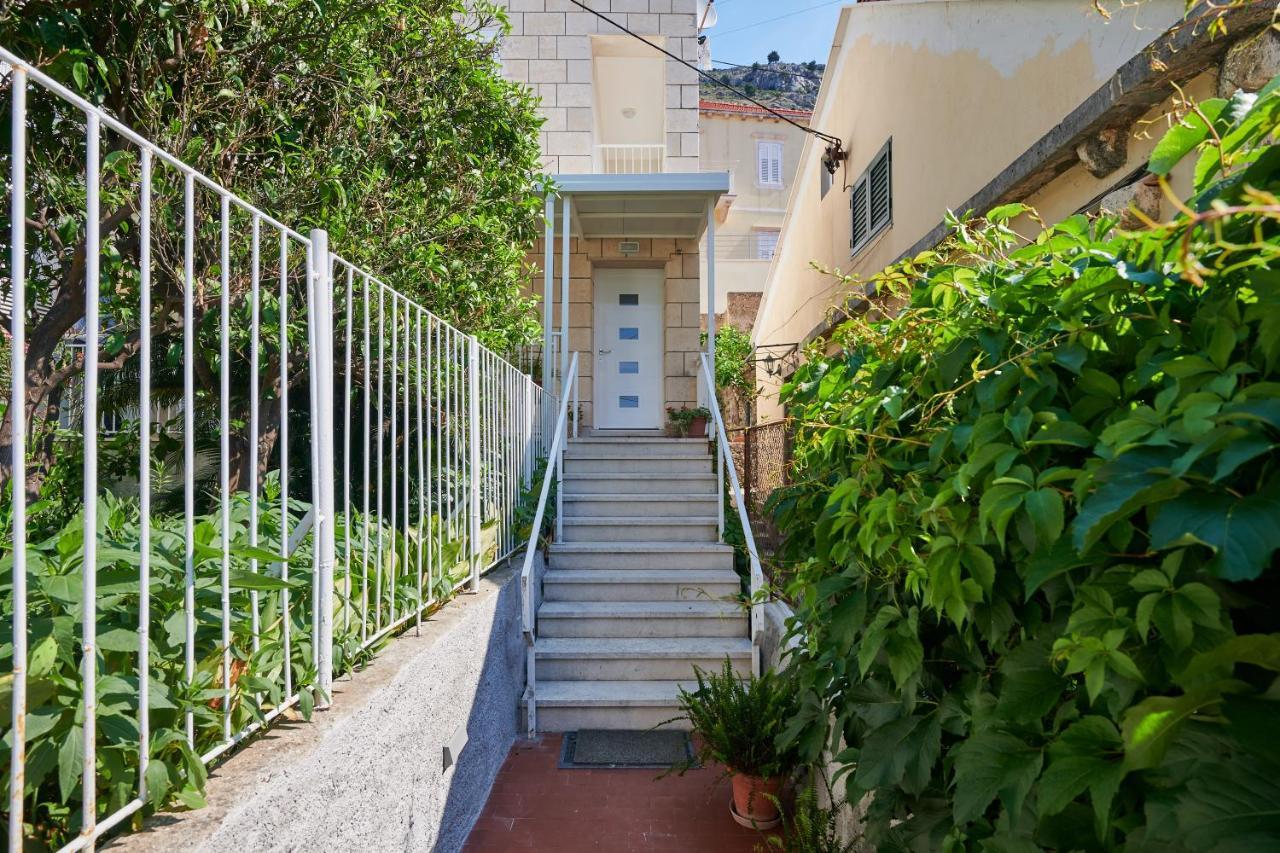 Newly Renovated Apt. Near To Entrance To Old Town Dubrovnik Ngoại thất bức ảnh